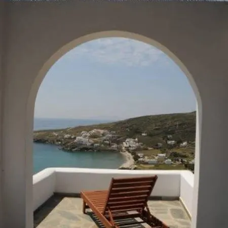 Country house House In Tinos Island Kardhiani