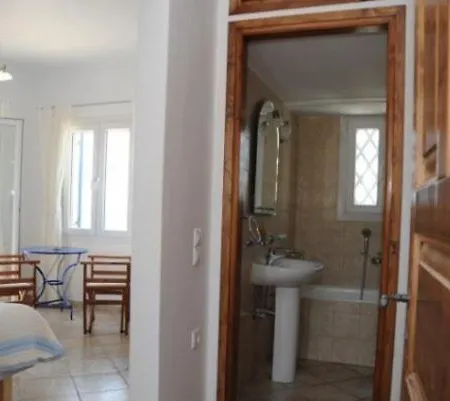 Country house House In Tinos Island *