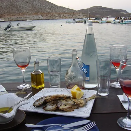 House In Tinos Island Country house Kardhiani