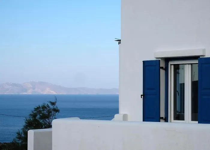 Country house House In Tinos Island *